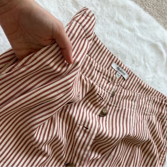 Madewell | Patio Button Linen Skirt; Size 6 - Picture 2 of 7